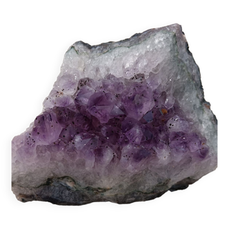 Amethyst geode