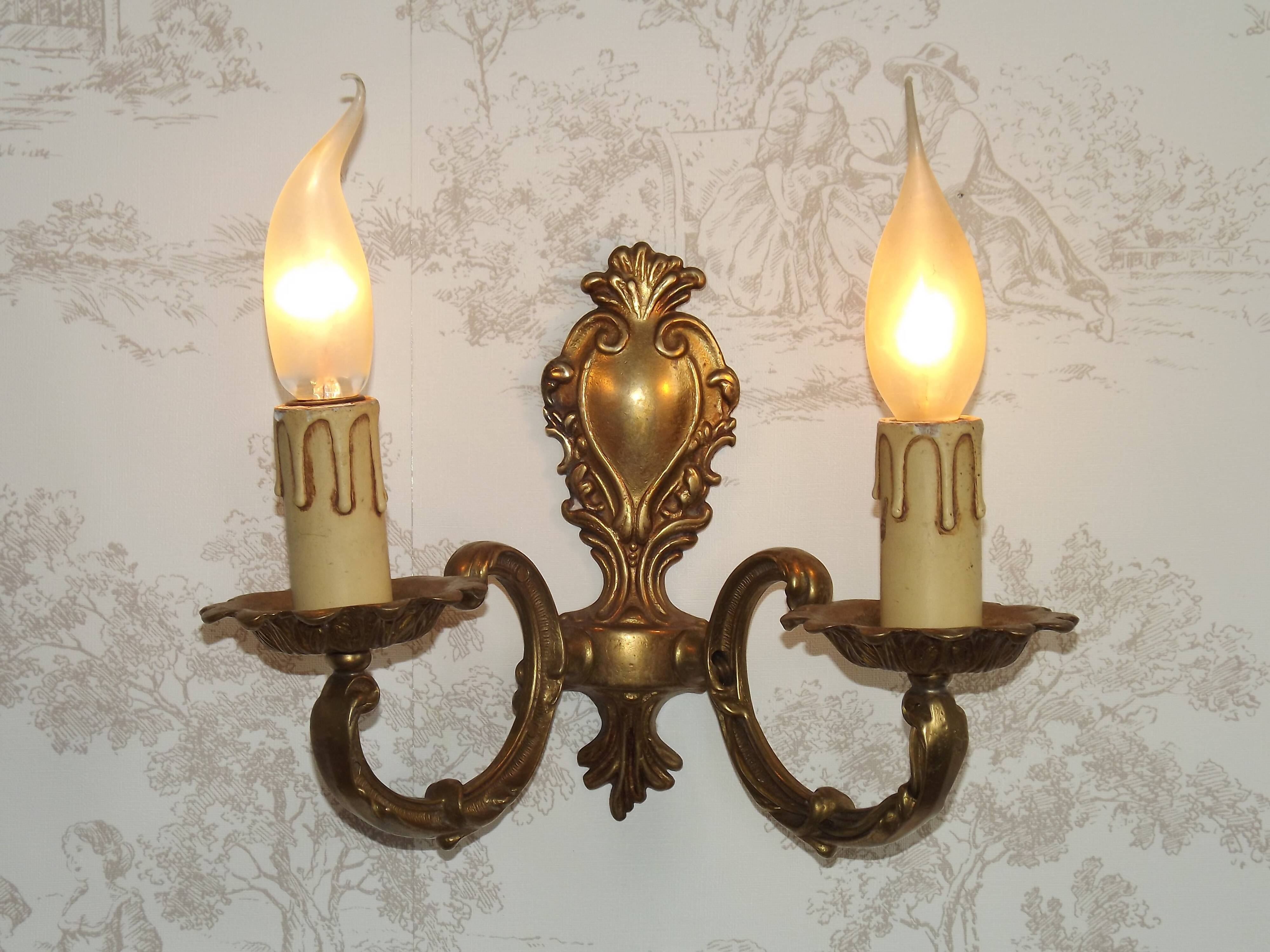 Vintage French Traditional Style Bronze Double Wall Light 5351