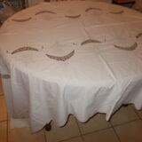 Vintage embroidered tablecloth 250 x 170 and 12 towels