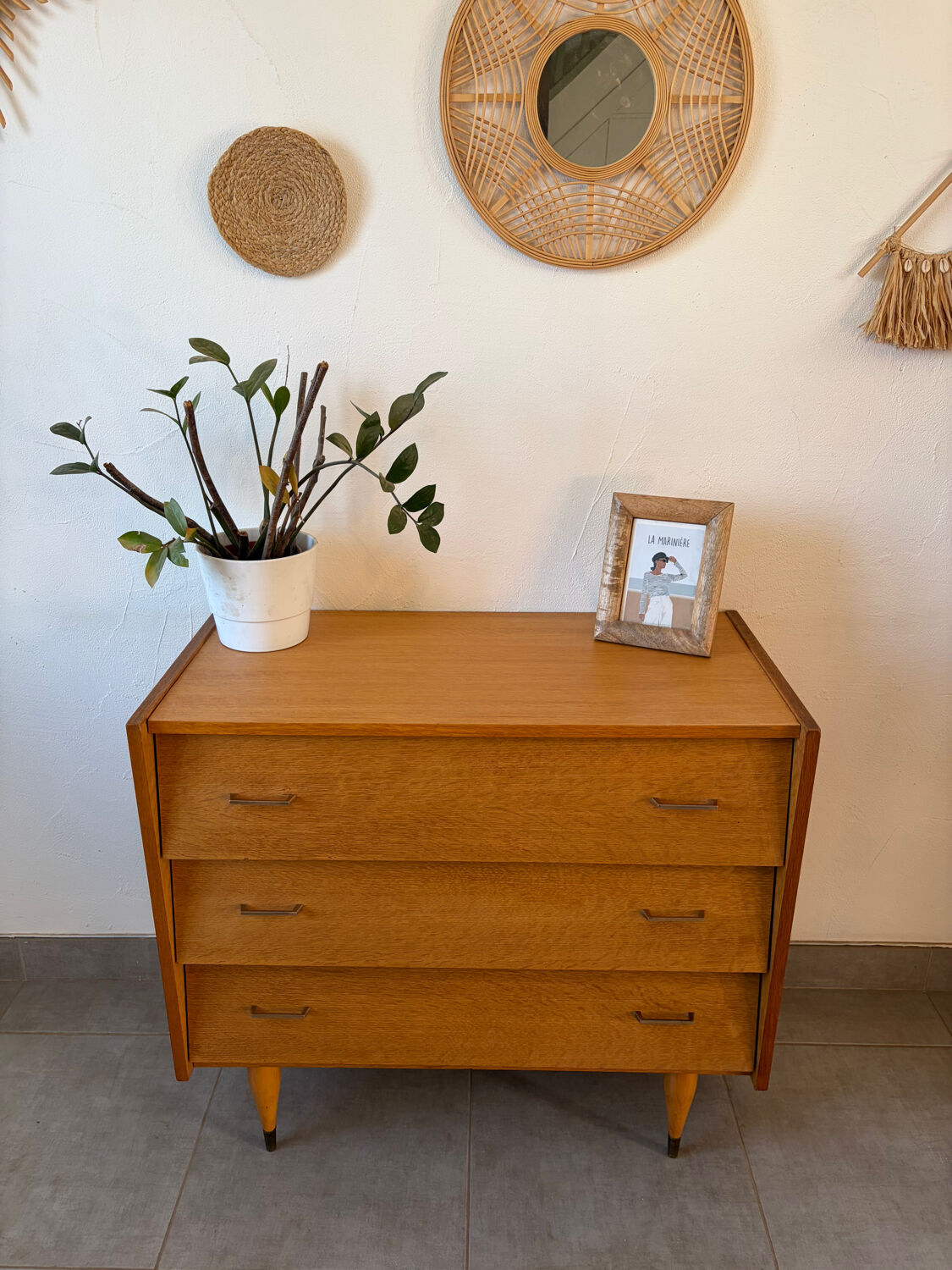 Vintage oak chest of drawers from the 1960s.