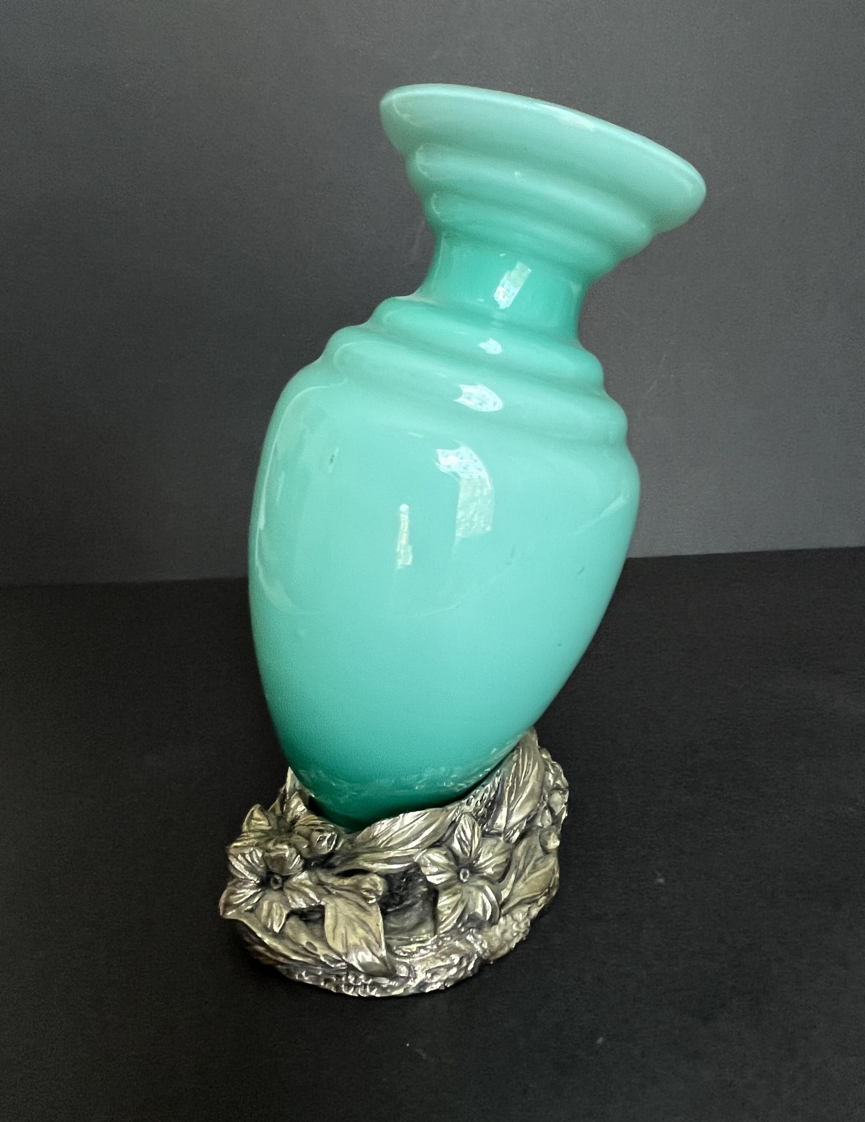 Art nouveau vase in opaline and tin