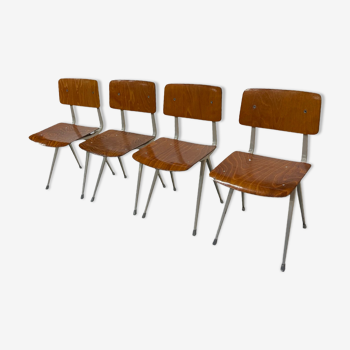 4 chaises Result par Friso Kramer pour Ahrend De Cirkel, années 1960