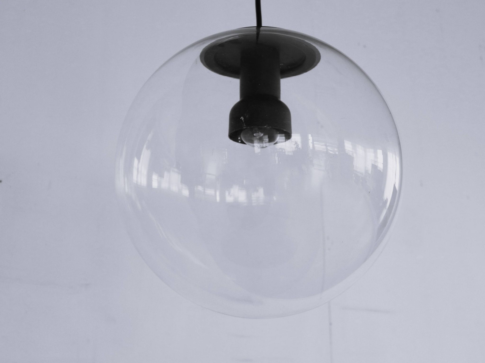 vintage hanging lamp | globe | Philips | 60's