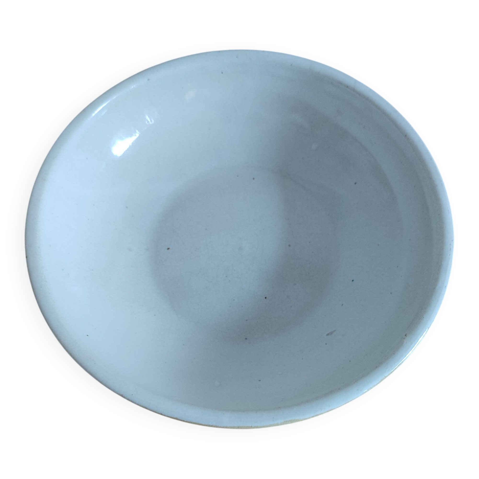 Shallow dish
