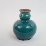 Petit vase ancien en céramique bleue