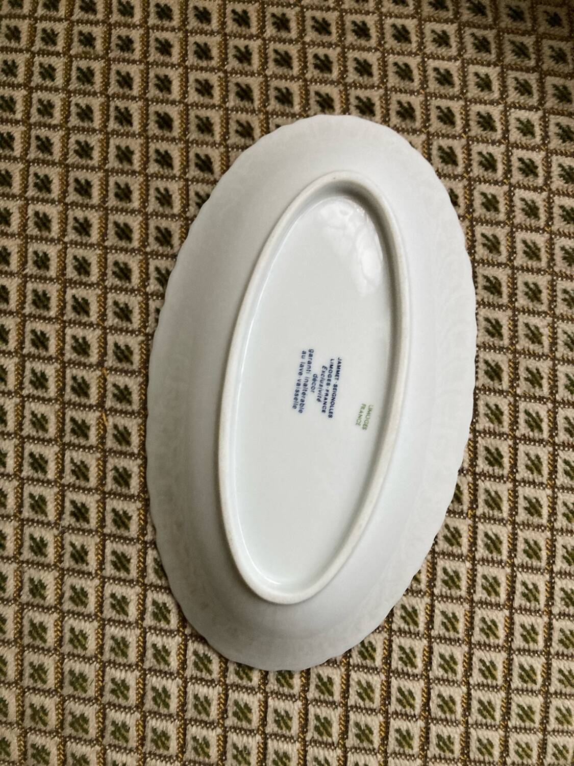 Limoges Jammet Seignolles ravier with blueberry decoration