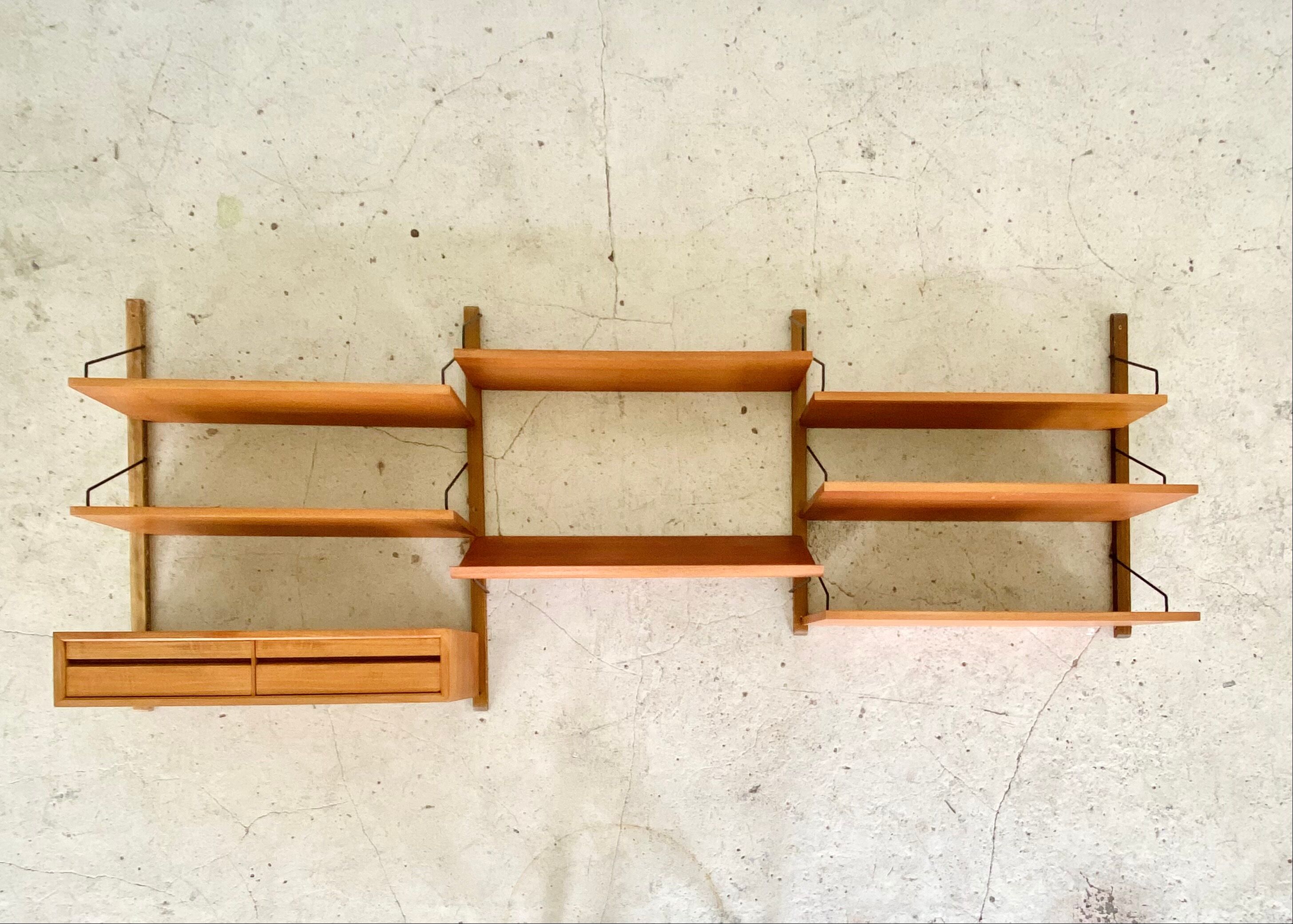 Etagère modulable par Poul Cadovius pour Royal System Danemark 1960