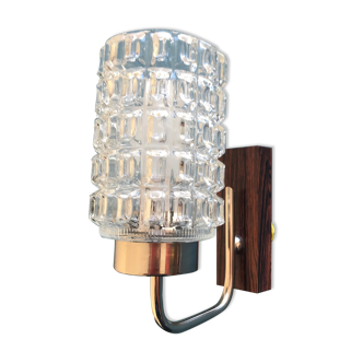 Round wall lamp in molded glass