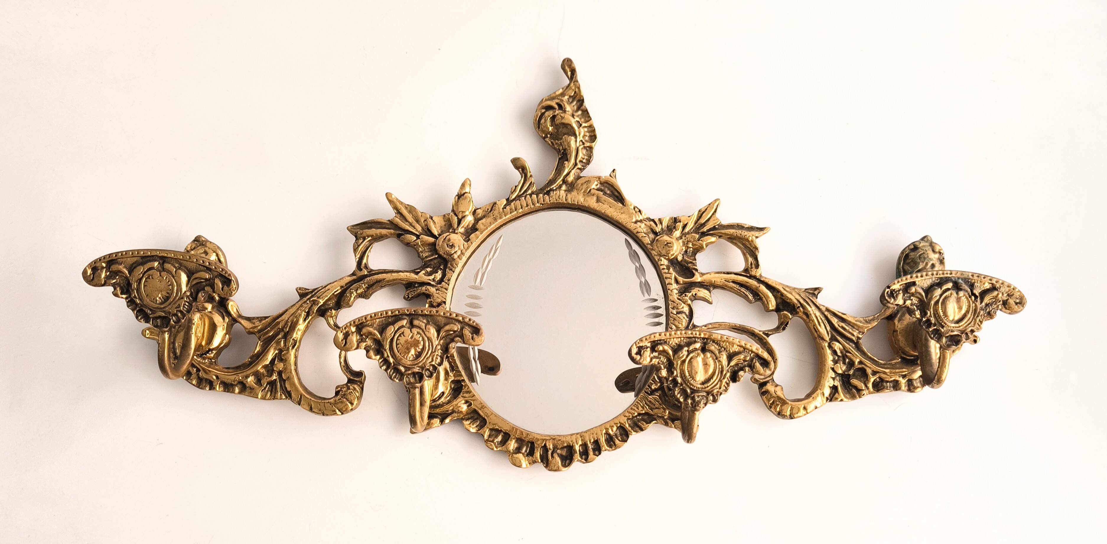Porte-manteau espagnol en bronze des années 40