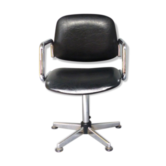 Fauteuil de bureau en simili cuir et métal chromé des années 60
