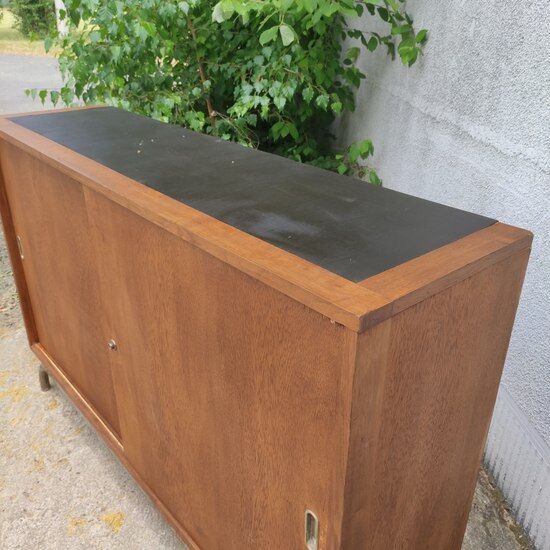 Enfilade, school furniture