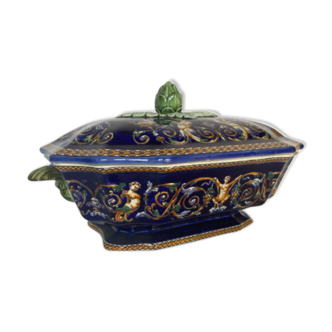 Gardener gien renaissance italian superb large-sized state