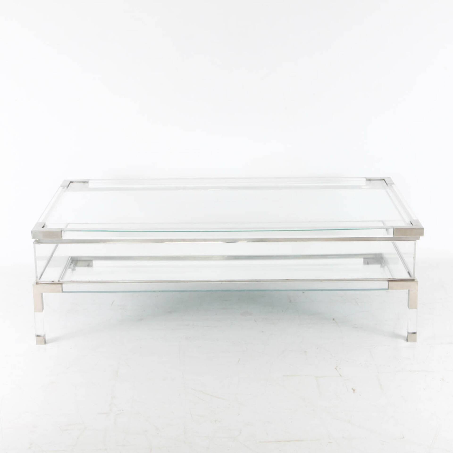 Sliding coffee table