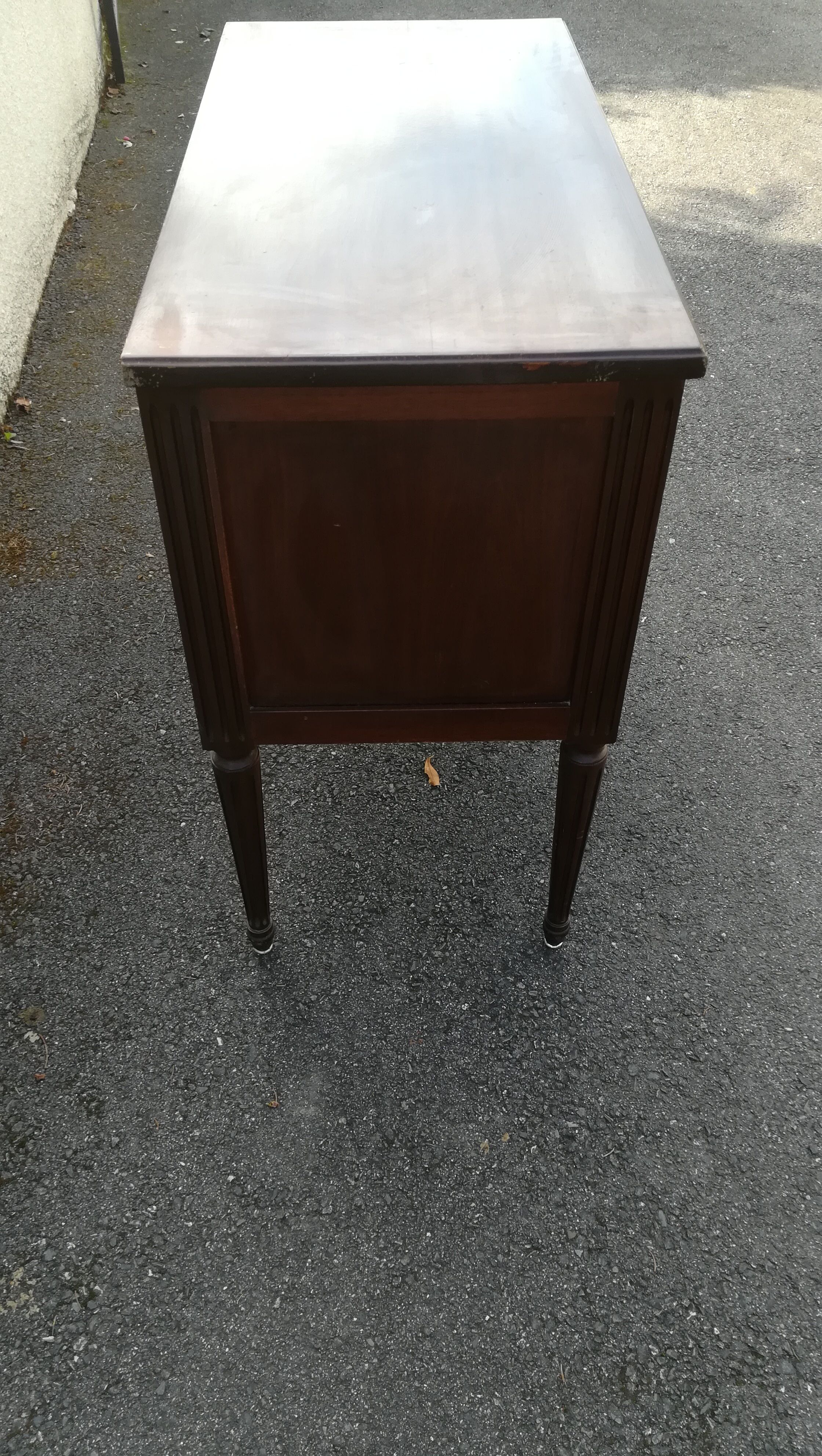 Mahogany dresser