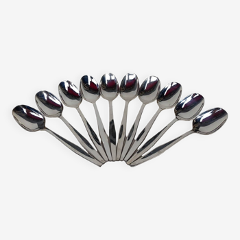 10 silver-plated soup spoons by Christofle, Orly model.