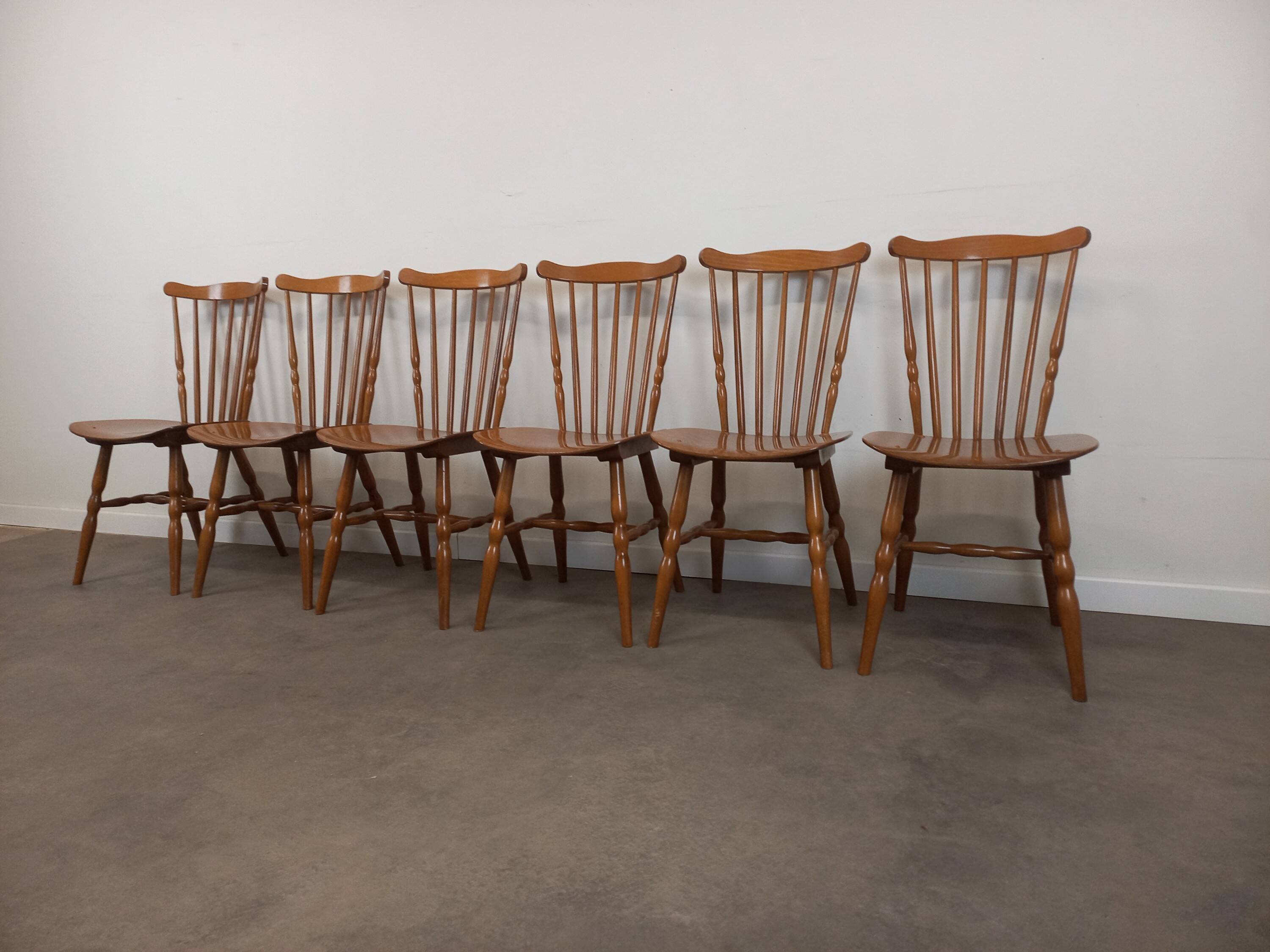 Set of 6 Baumann Tacoma bistro chairs