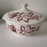 Digoin Sarreguemines Atlantic pattern tureen, deep red rose decoration