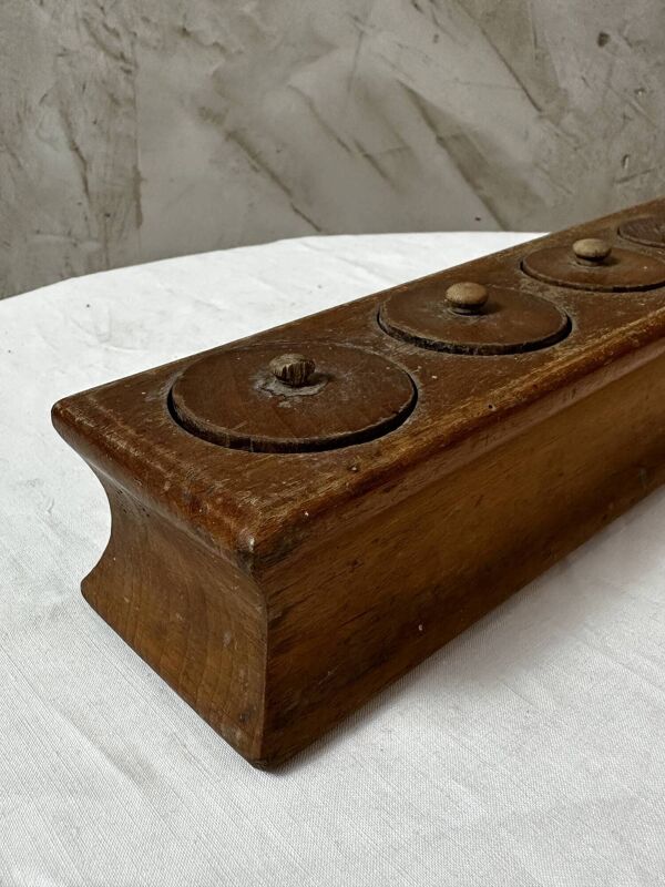 Jeu en bois pour enfant