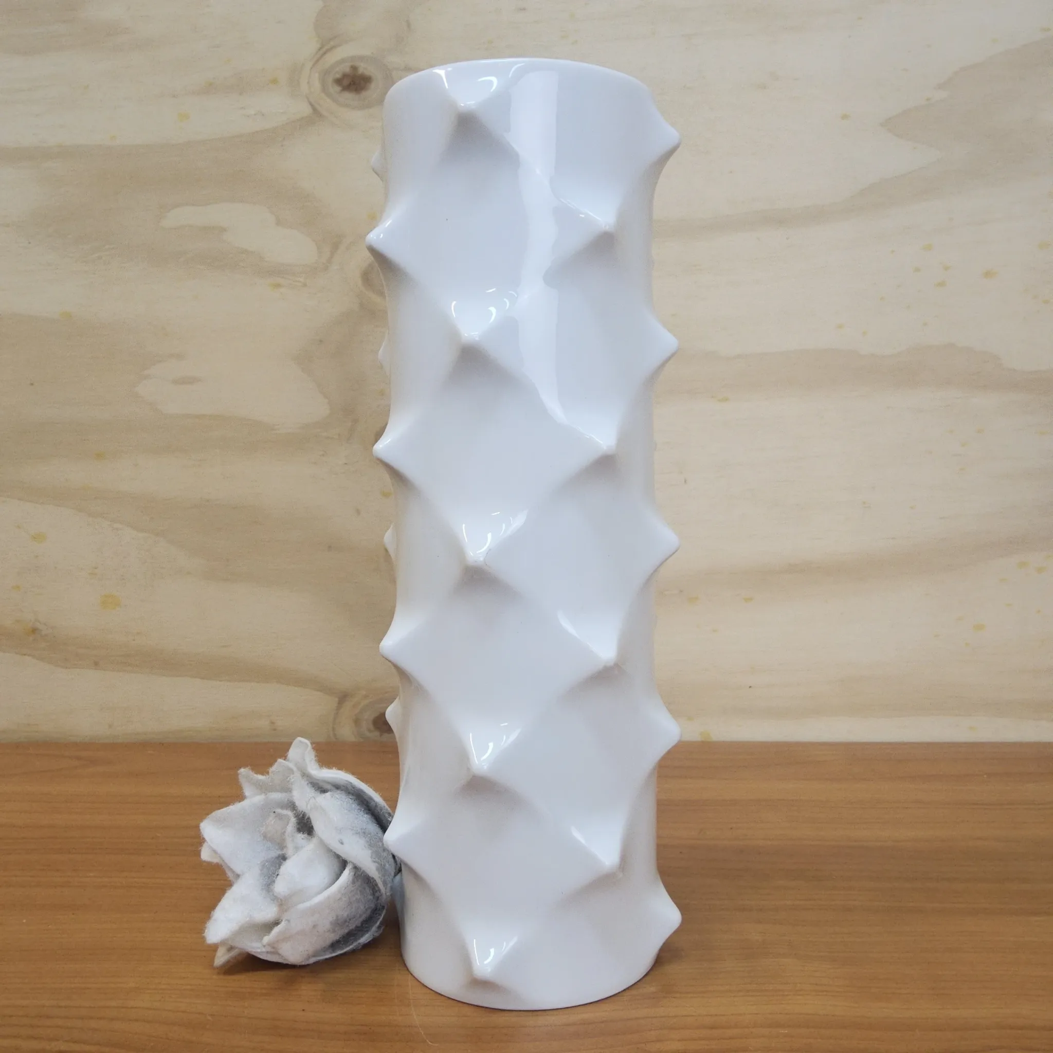 Scherzer Bavaria porcelain bisque Spikes vase. Optical Art