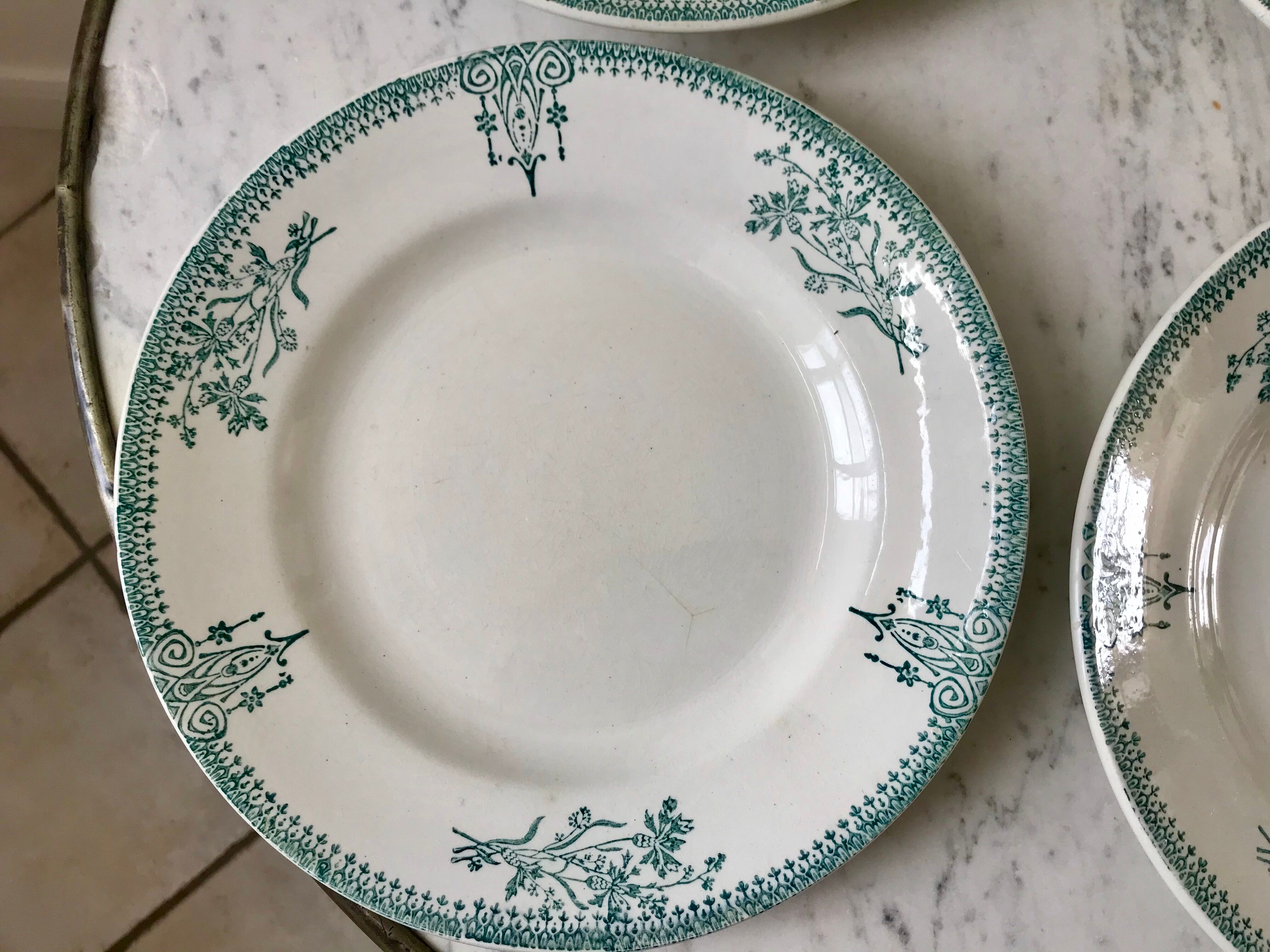 Set of 4 flat plates Terre de Fer Saint-Amand XIXth