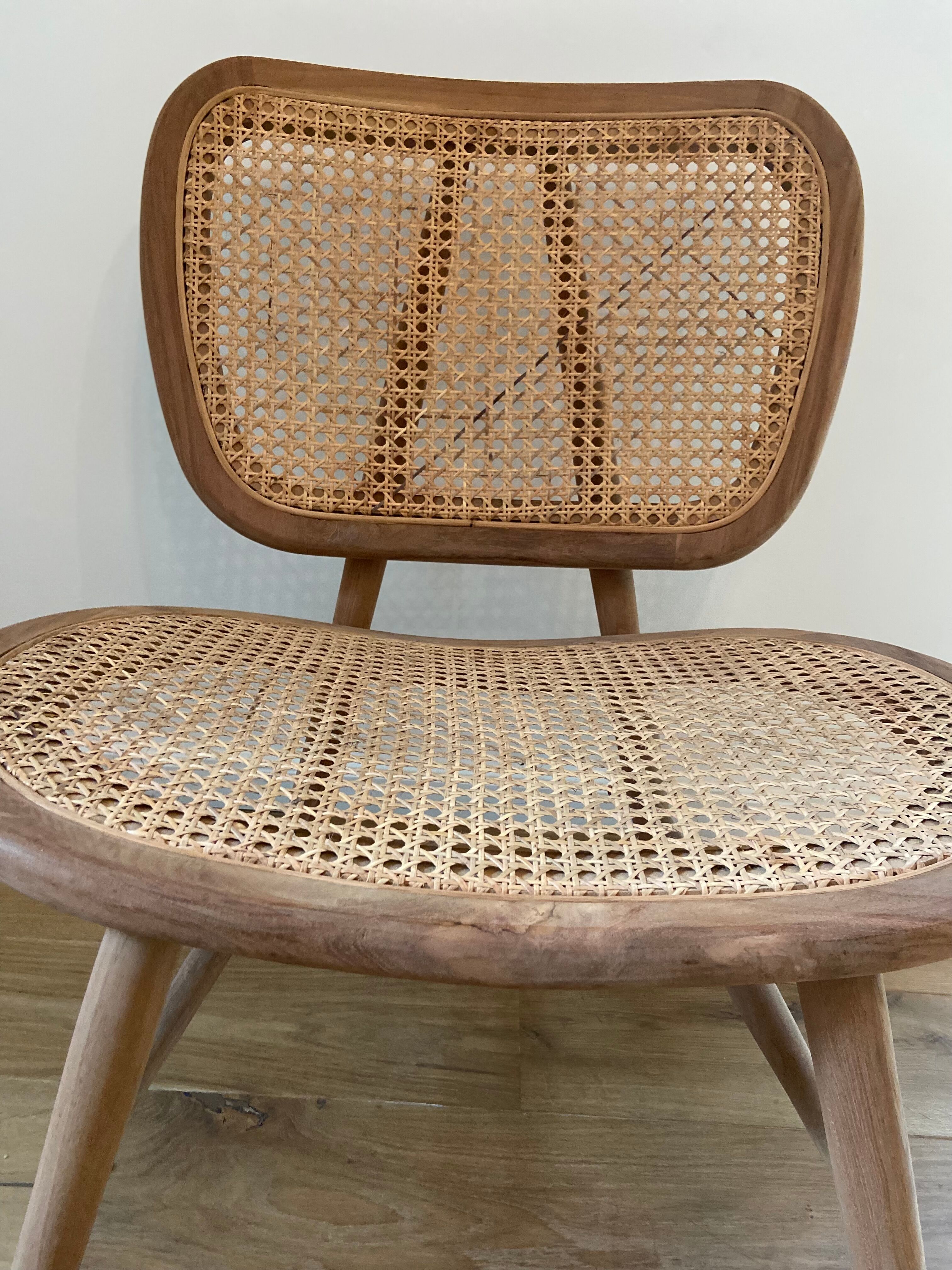 Rattan lounge chair