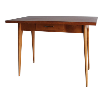 Stella desk