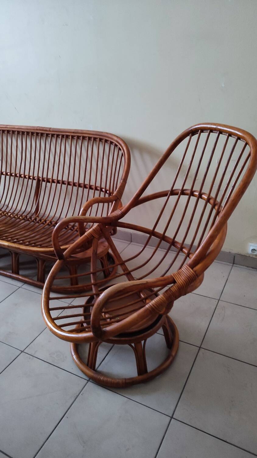 Lot 2 fauteuils rotin