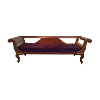 Rest bed