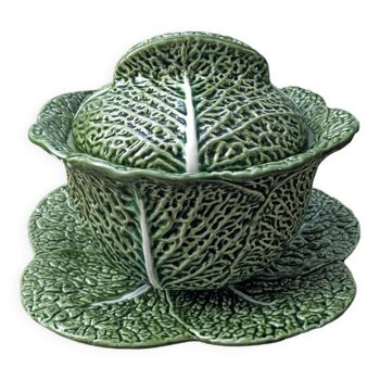 Cabbage tureen in slip