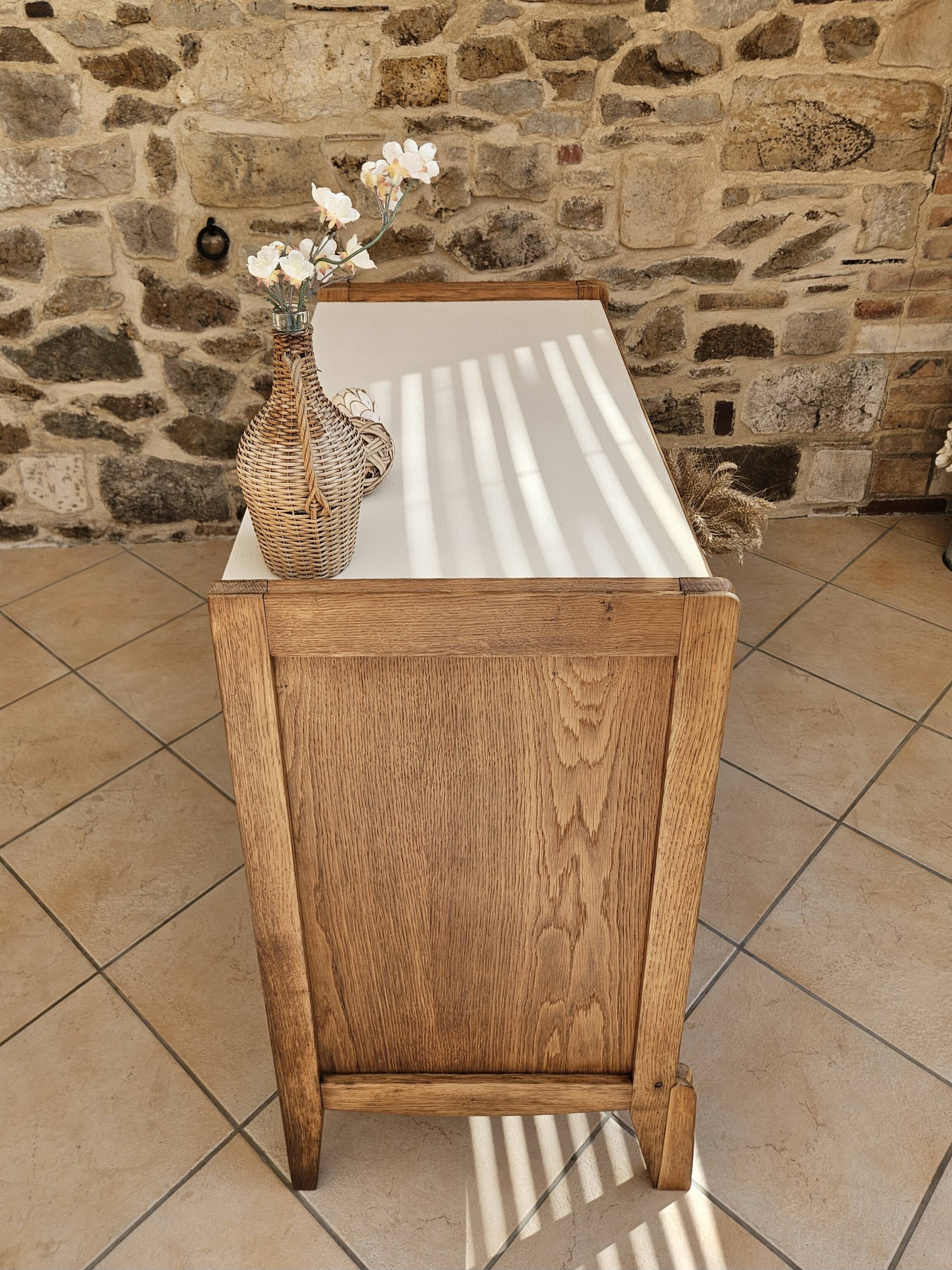 Commode vintage