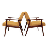 Paire de chaises longues scandinaves modernes en bouclé jaune