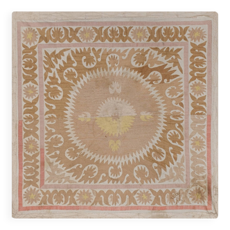 Hand knotted rug, vintage turkish rug 124x124 cm