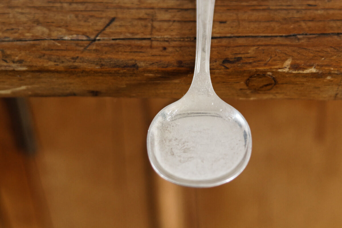 12 silver metal ice spoons, Ercuis