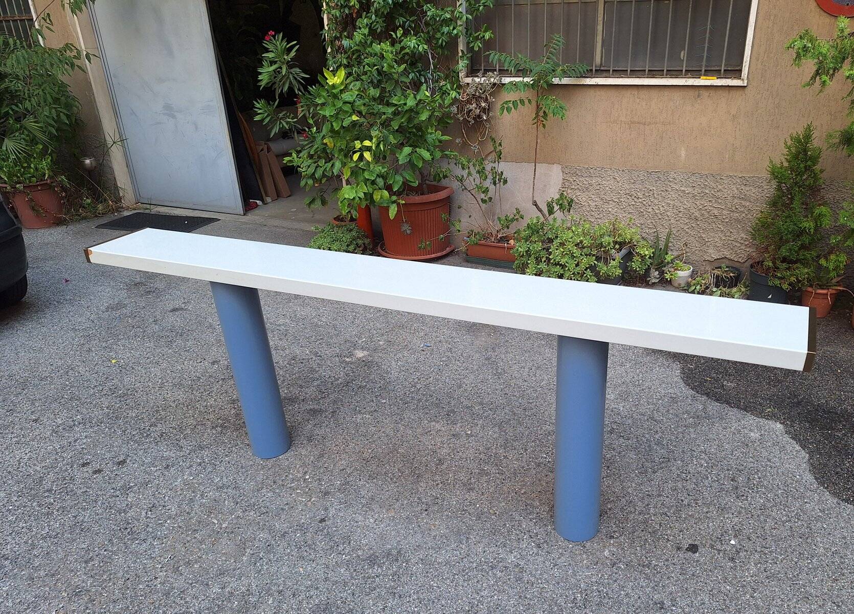 Console in White Lacquer with Cylindrical Plastic Legs by Tresoldi Salvati, 1980s