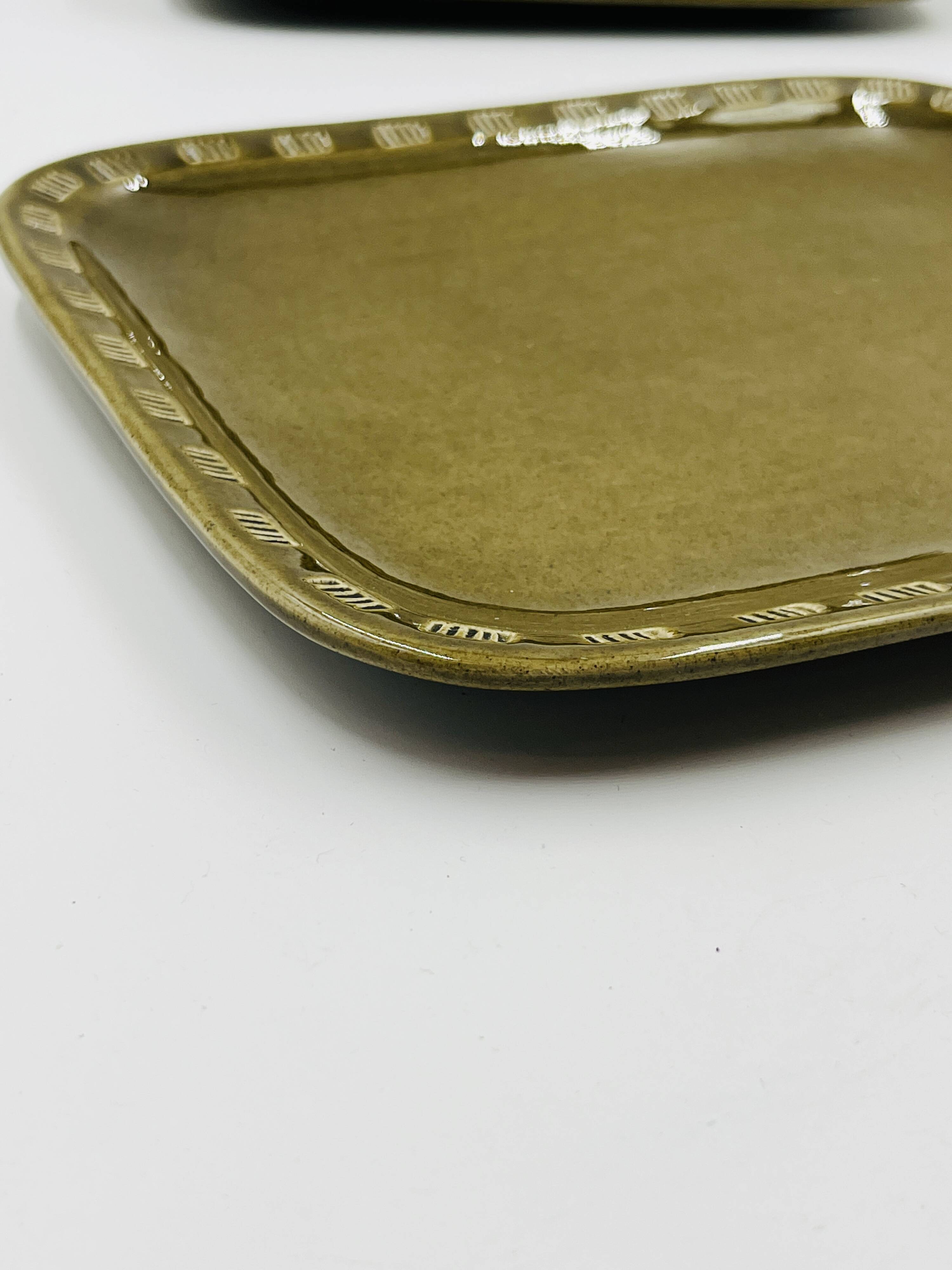 Lot 5 assiettes carrées töreboda keramik christer heijl