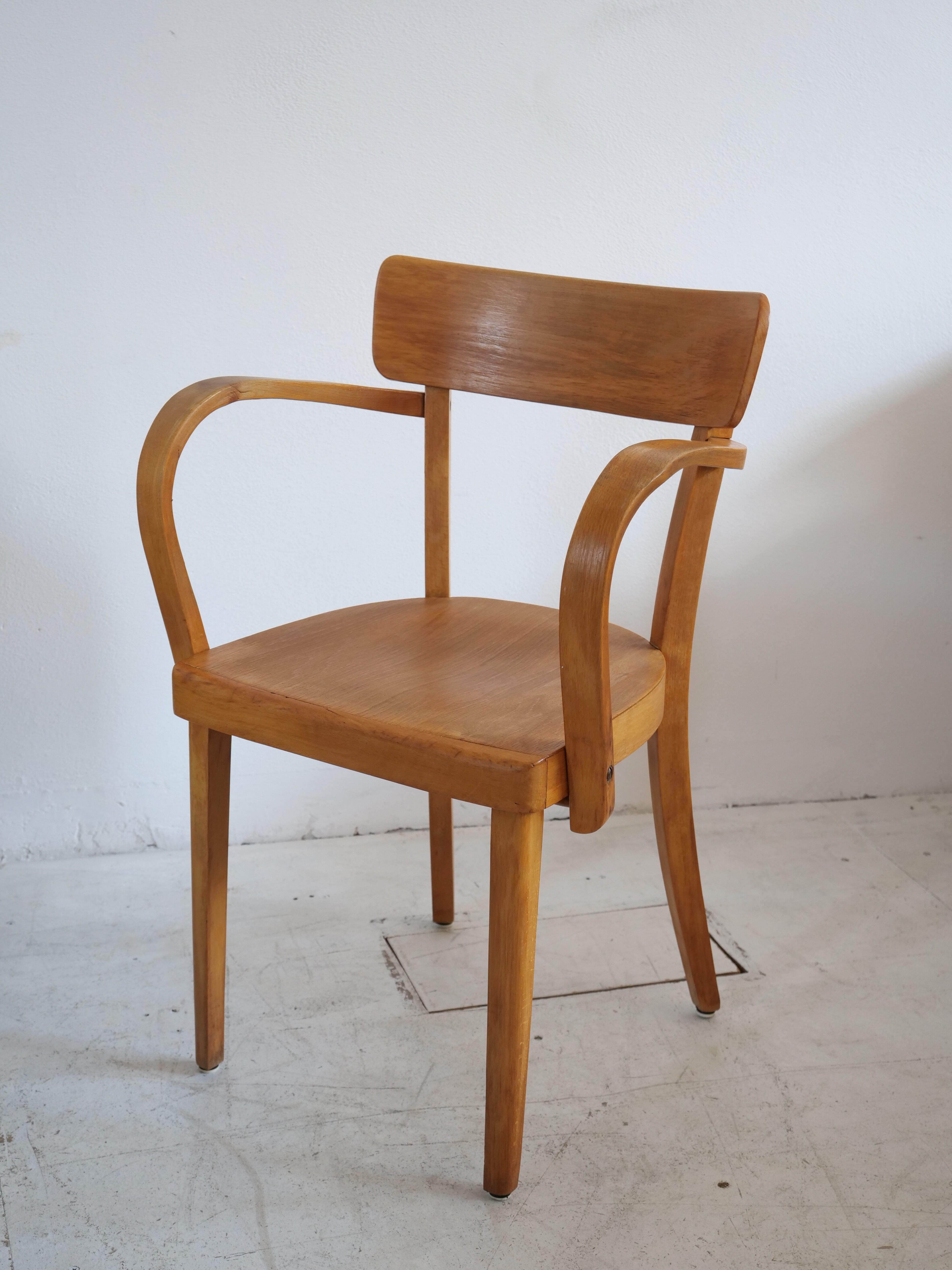 Chaise en bois 1930