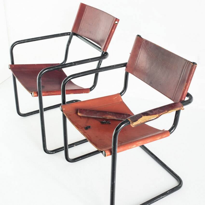 Cantilever chairs model MG5 in leather edition by Matteo Grassi. Italy, 90s