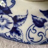 Plate with peedouche Creil & Montereau model Flora liseron