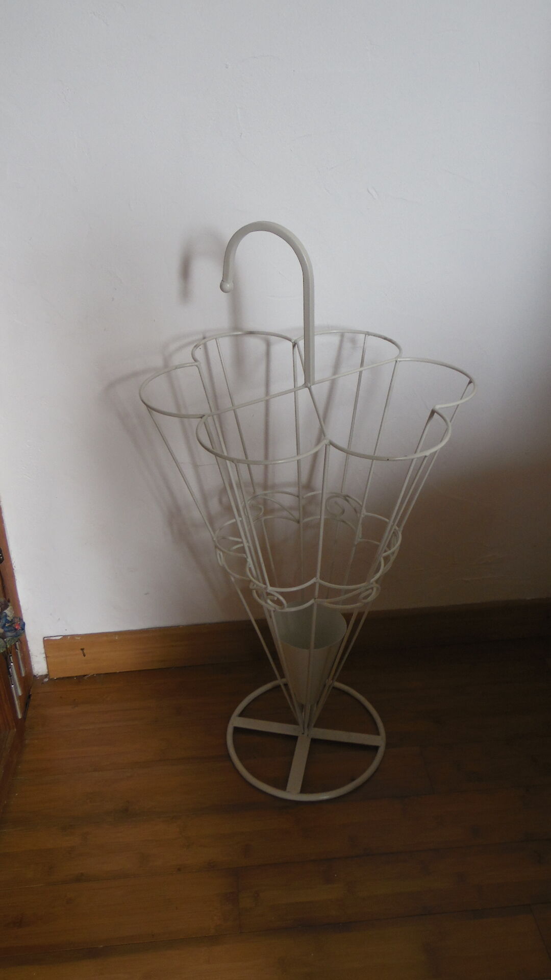 Porte parapluie metal forgé blanc
