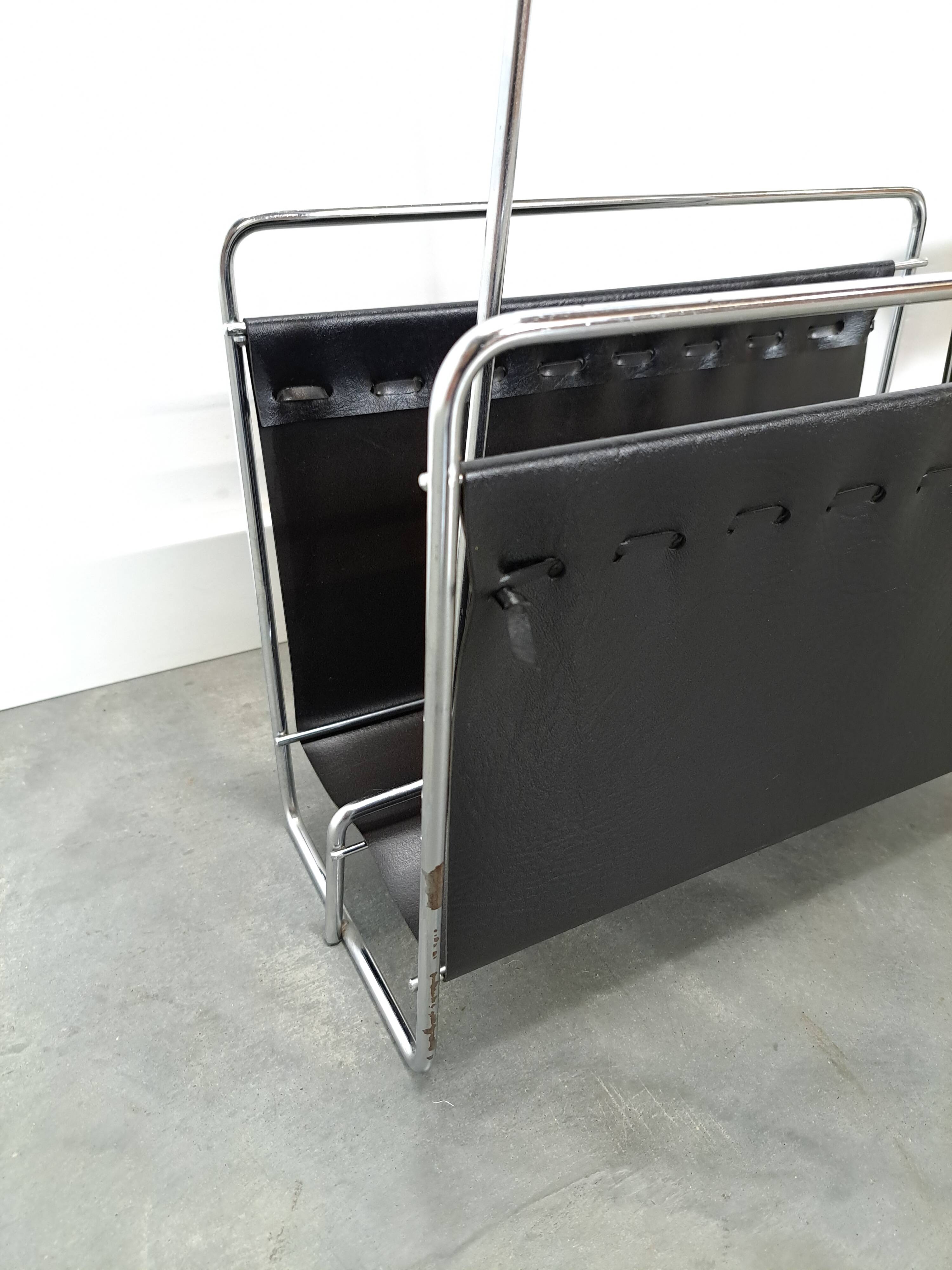 Design Voss jaren 70 leren tijdschriftenrek met chroom