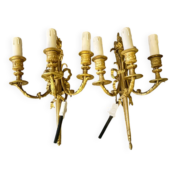 Appliques — Beyit
