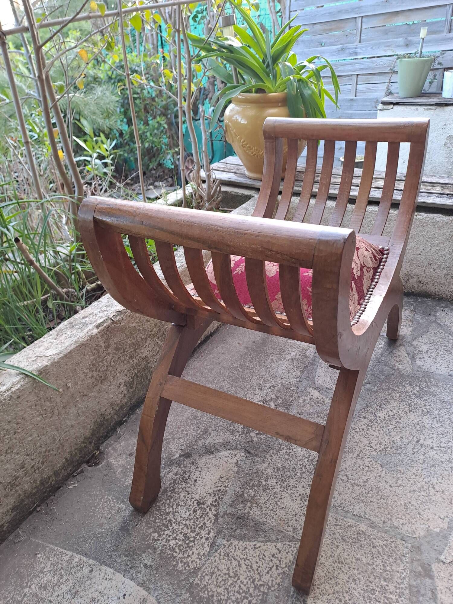 CURULE seat in antique Roman style, restored in teak wood and jacquard satin fabric