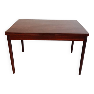 Extendable dining table in Rio rosewood, from the 1960s.