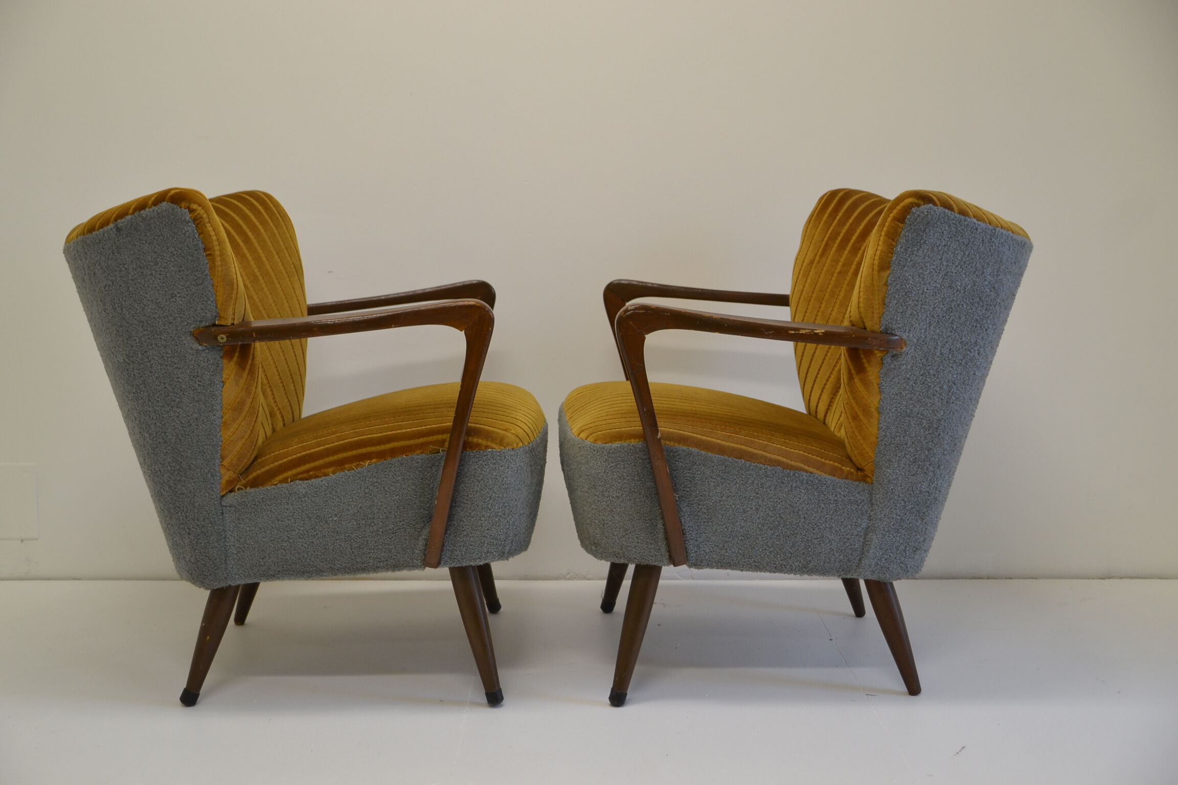 Paire de fauteuils cocktail