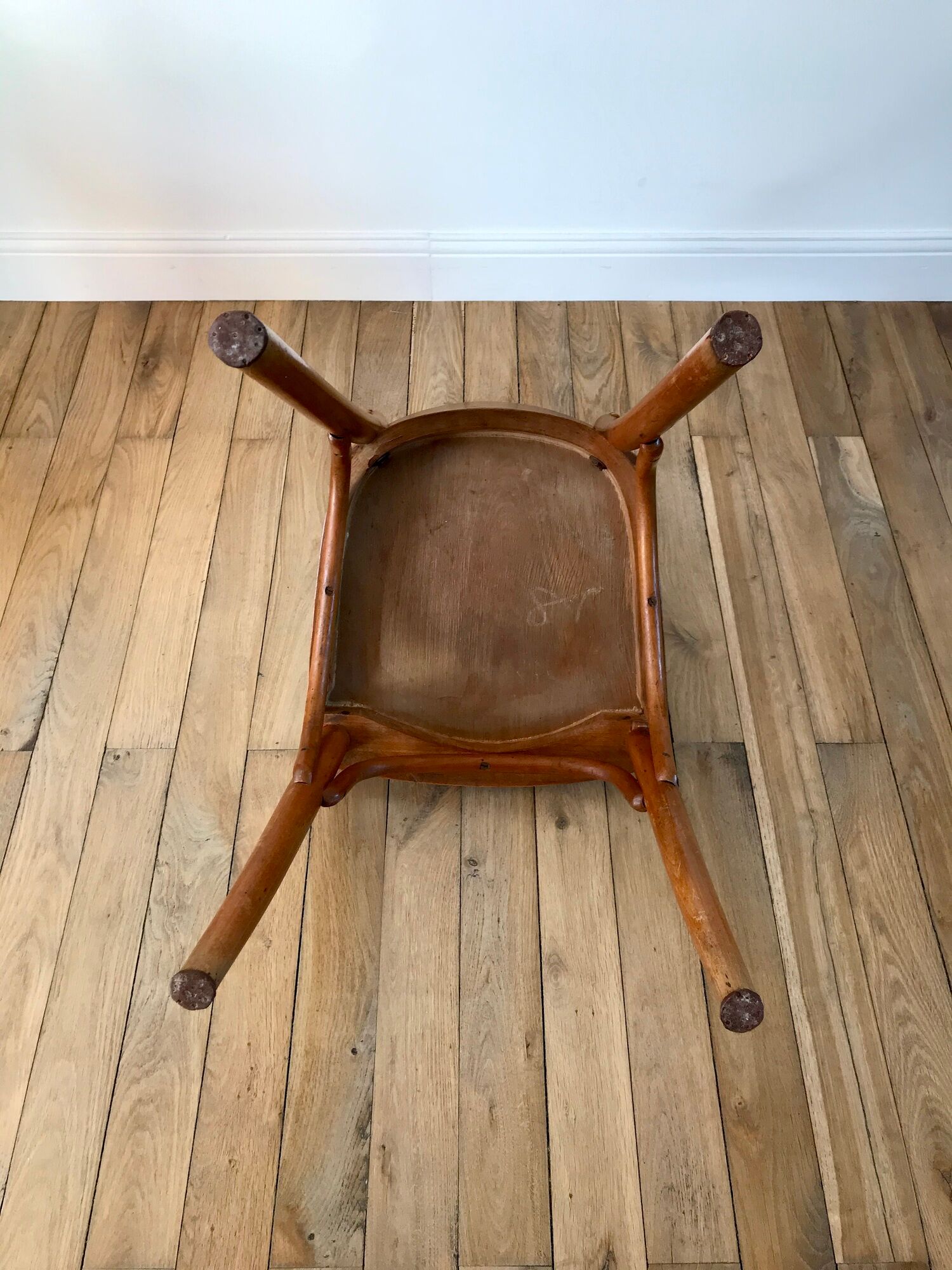 Thonet bistro chair in curved wood early twentieth century