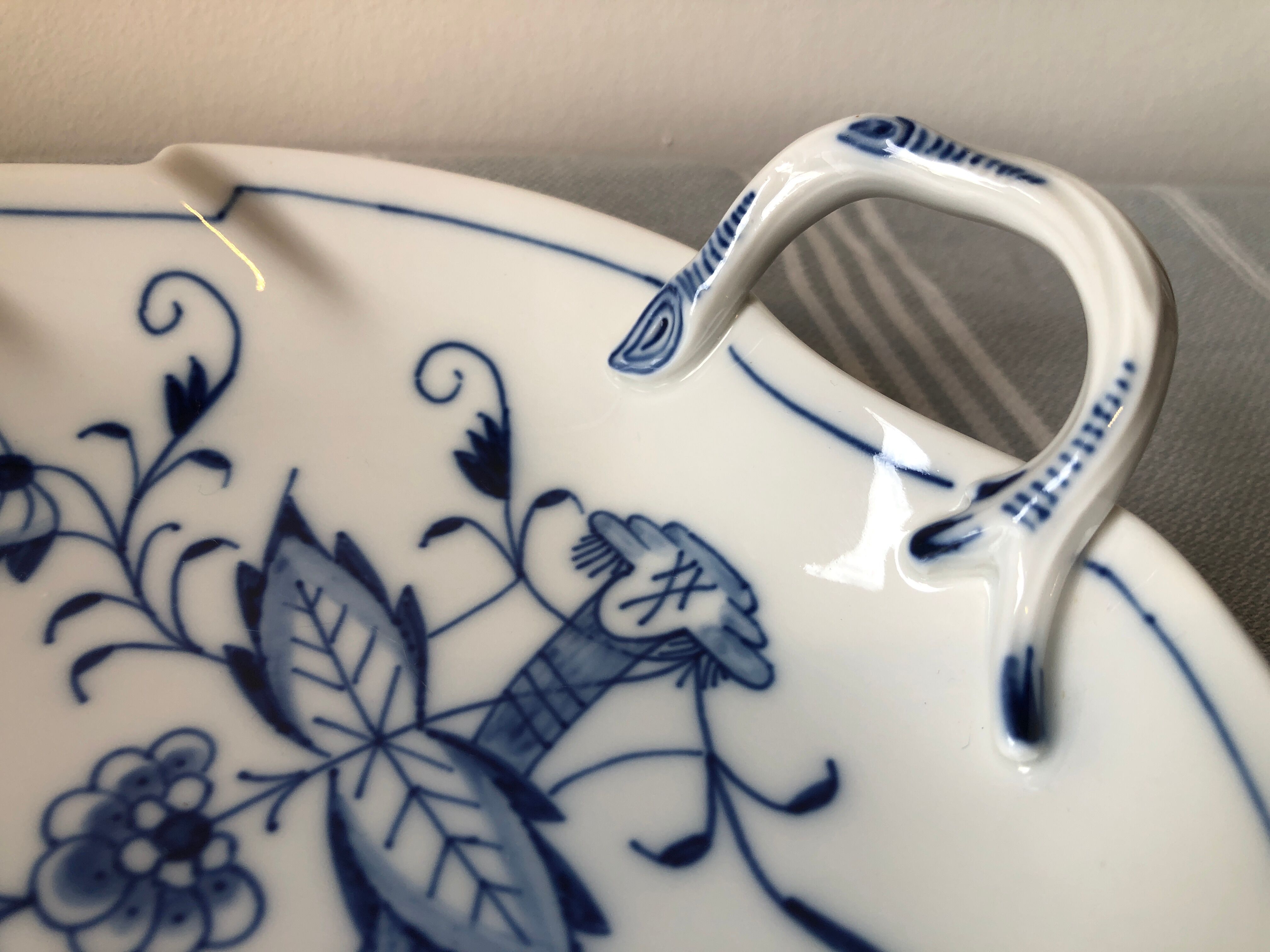 Collectible porcelain - messein - saucer