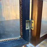 Small display cabinet for collections