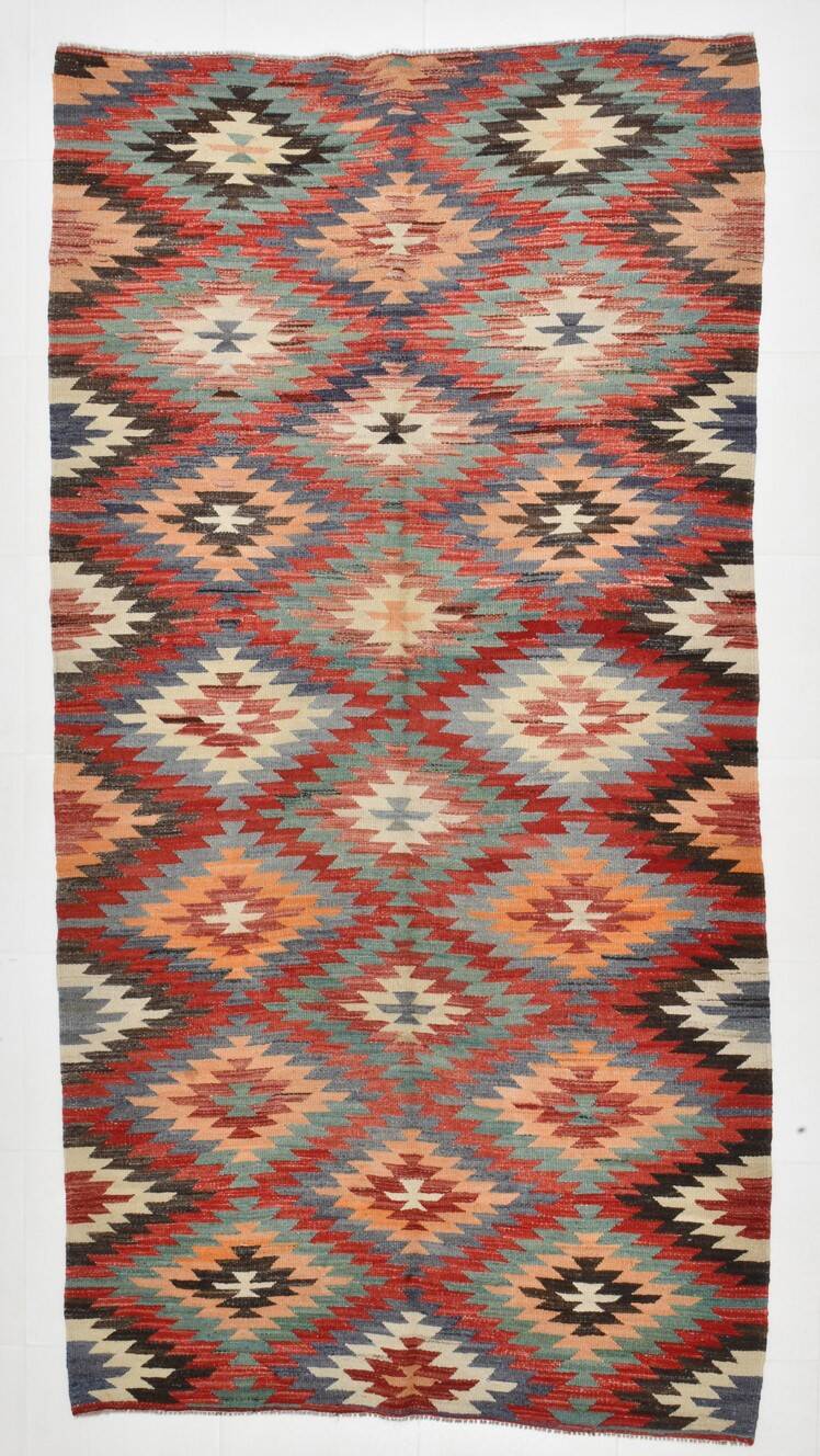 5x9 Faded Color Turkish Vintage Kilim Rug, 141x275Cm Geometric Style Kilim