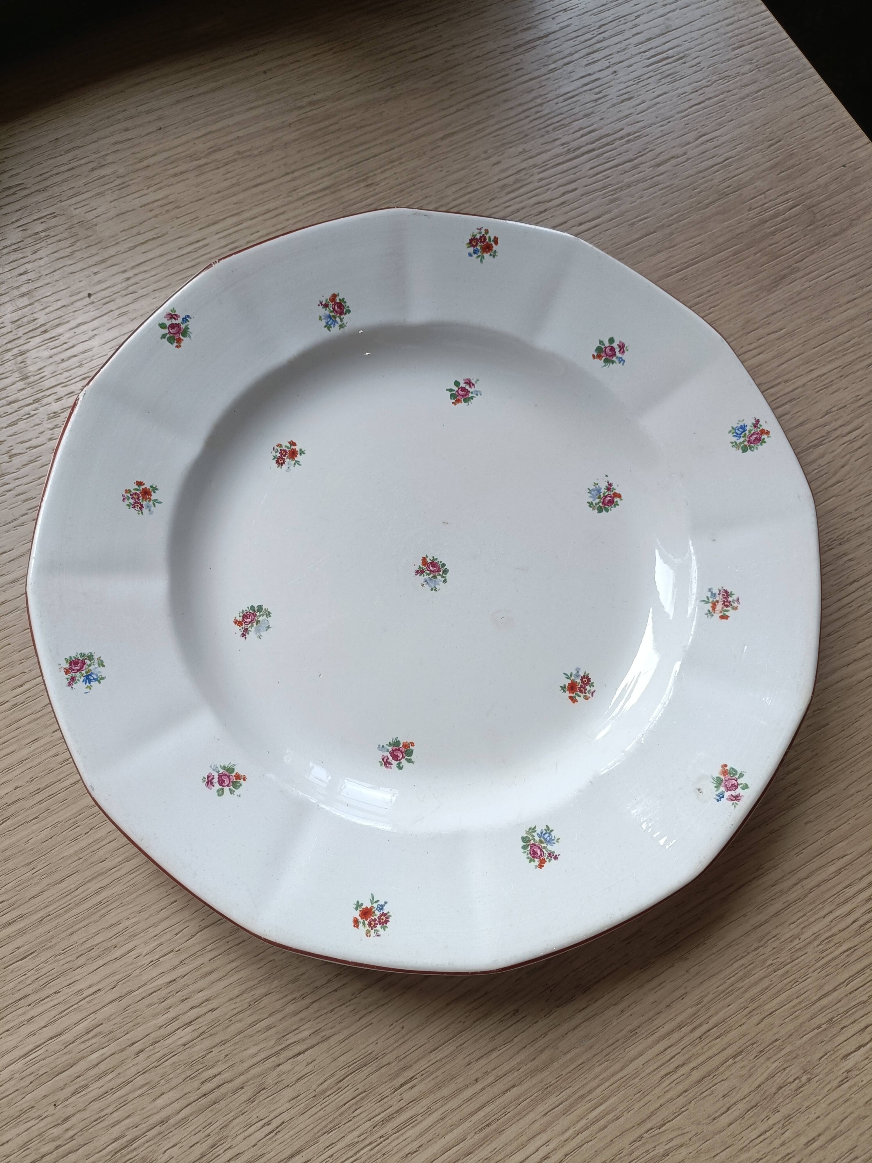 Large dish Digoin Sarreguemines