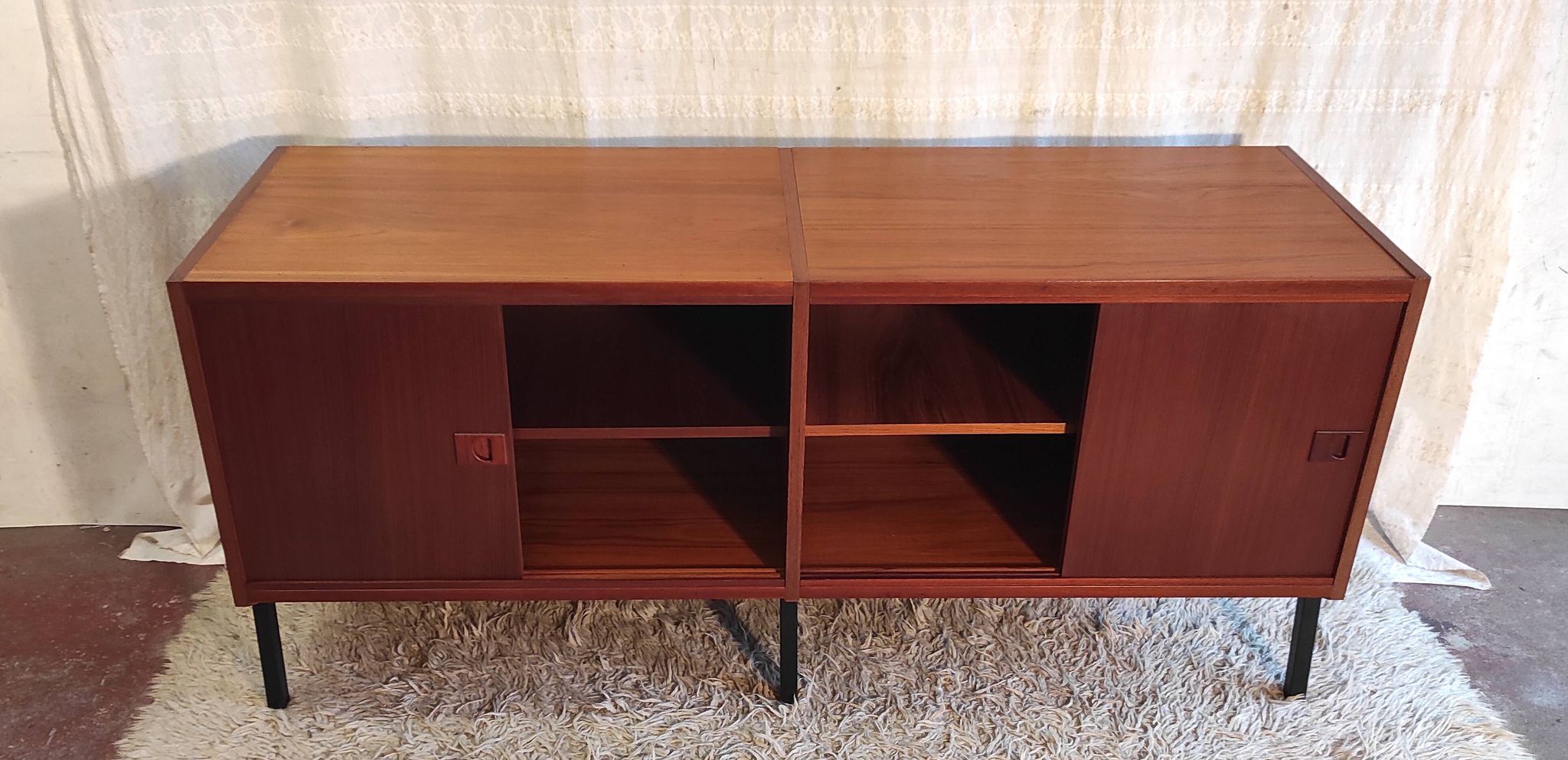 Modernist enfilade in teak by René-Jean Caillette for Charron - mid 20th century.